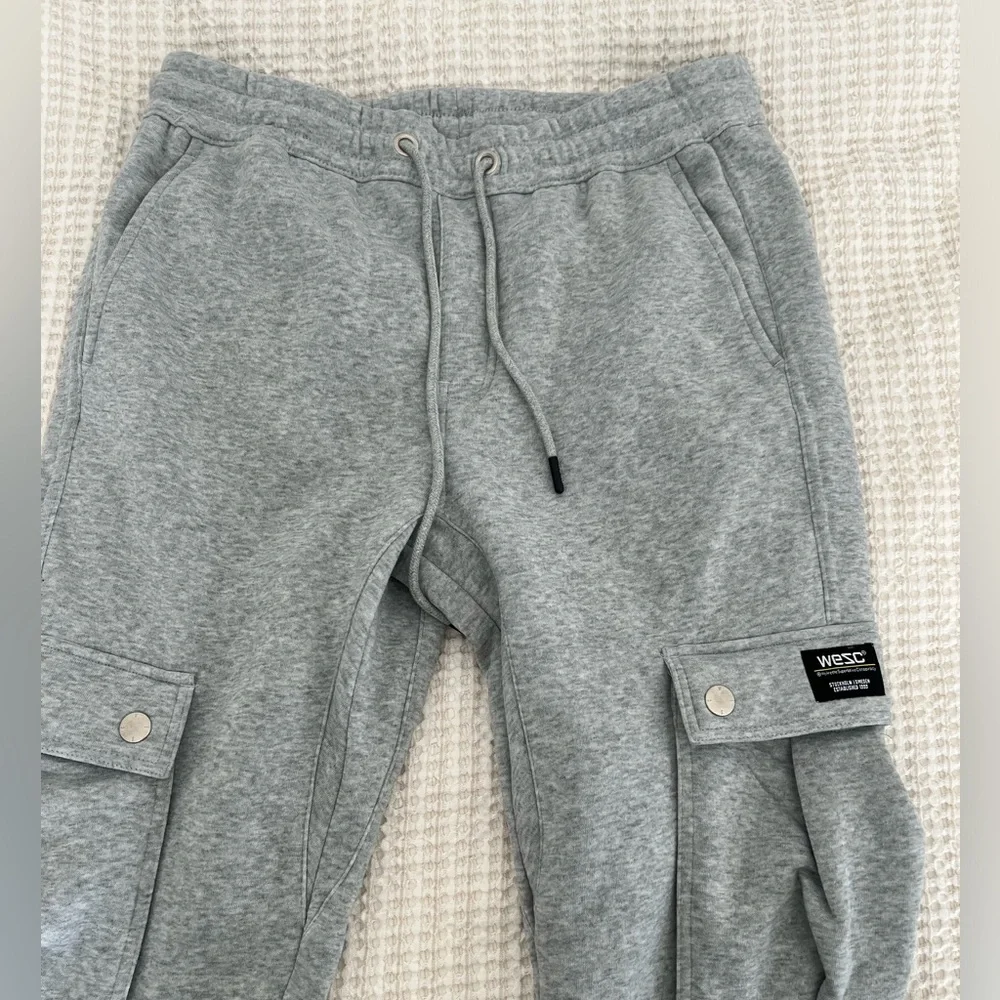 NWT unisex grey joggers - Picture 1 of 8